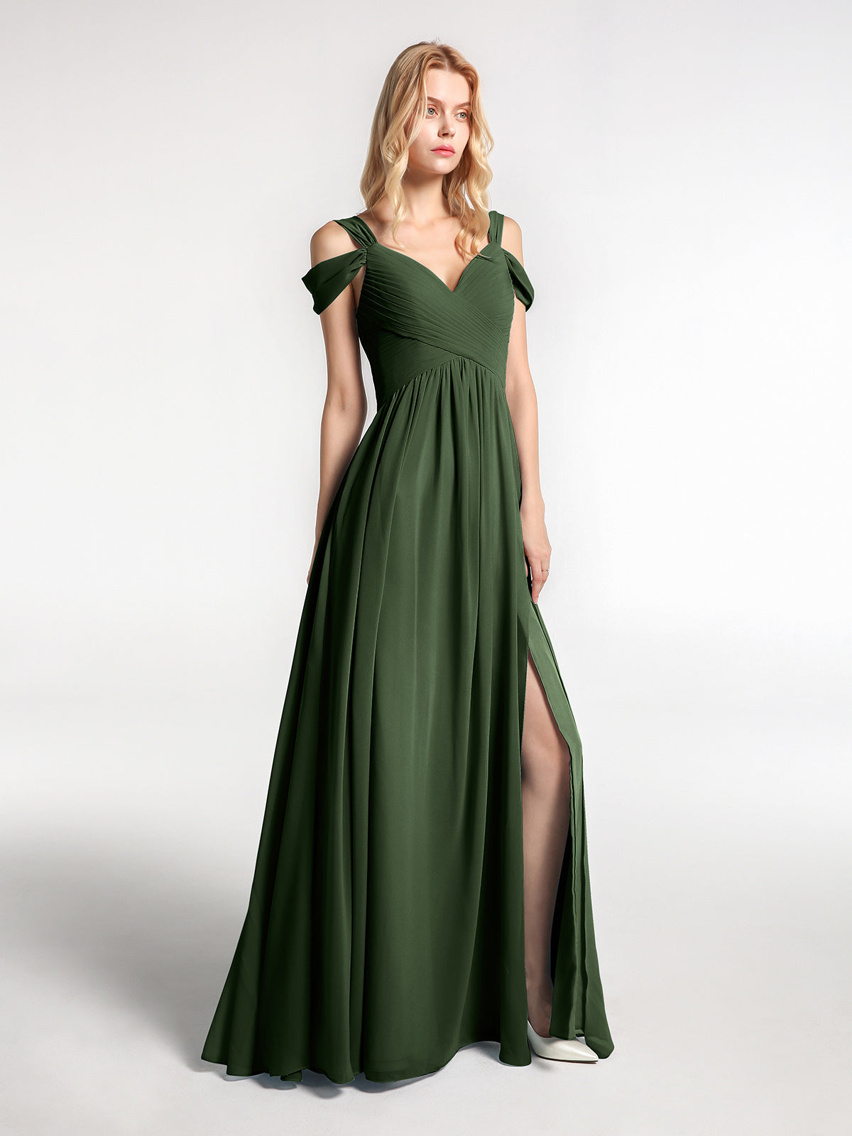 Vestido maxi con cintura imperio y hombros descubiertos con abertura Verde Oliva