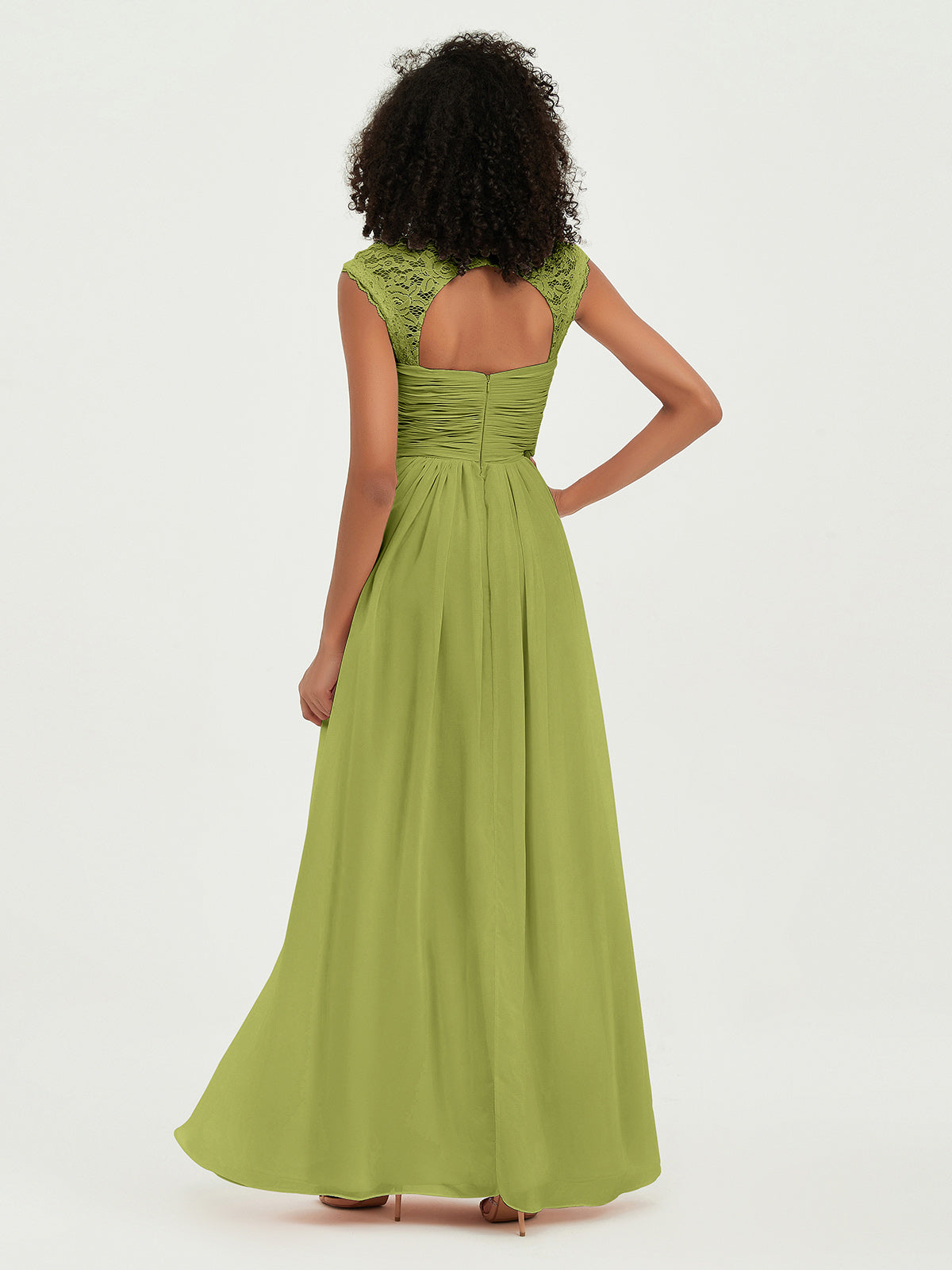 Vestidos de chiffon con escote en corazón y mangas cap de encaje Trébol