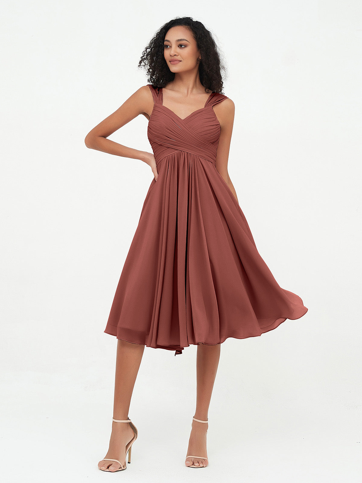 Vestidos cortos de chiffon estilo imperio con bolsillos Terracota Tallas Grandes