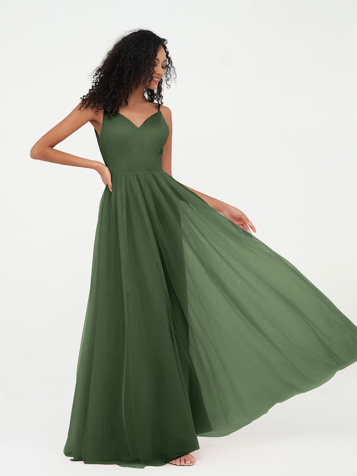 Vestidos largos de tul plisado con tirantes spaghetti Verde Oliva