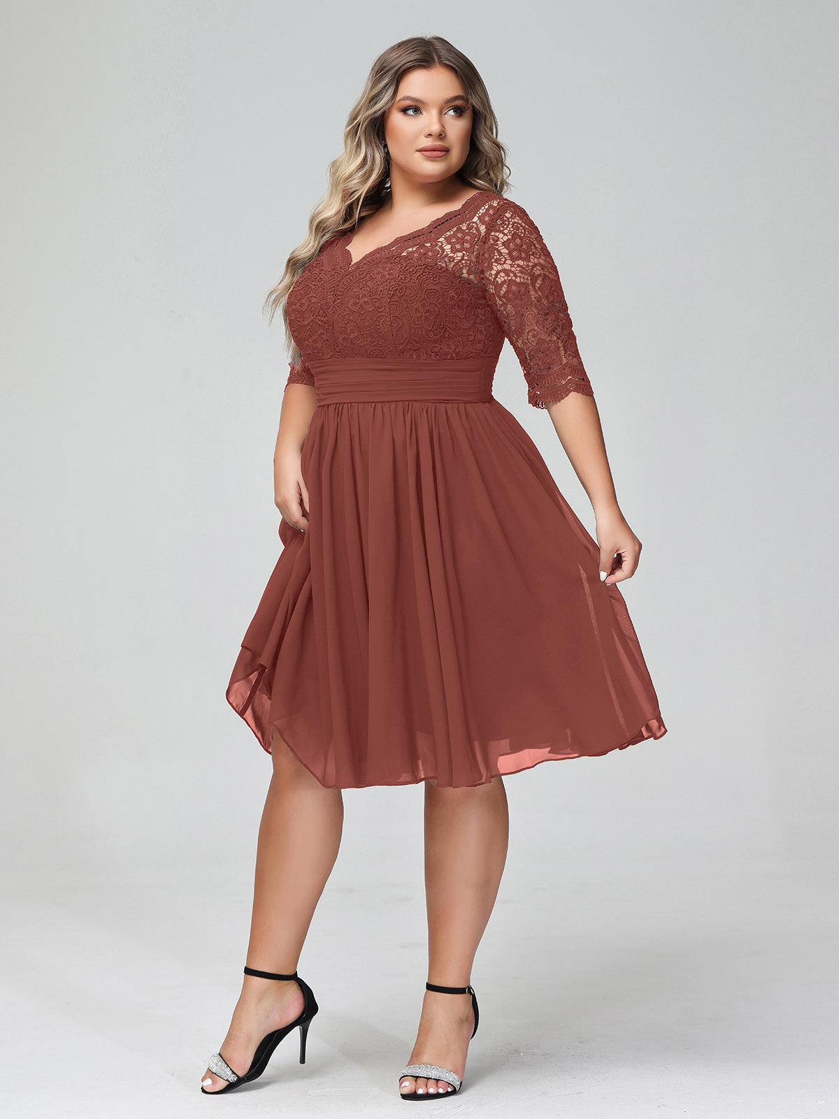 Alexia Encaje Y Gasa Vestido Corto Con Media Manga Terracota Tallas Grandes