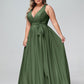 El vestido de chiffon con escote en V profundo y lazo de sash Verde Oliva Tallas Grandes