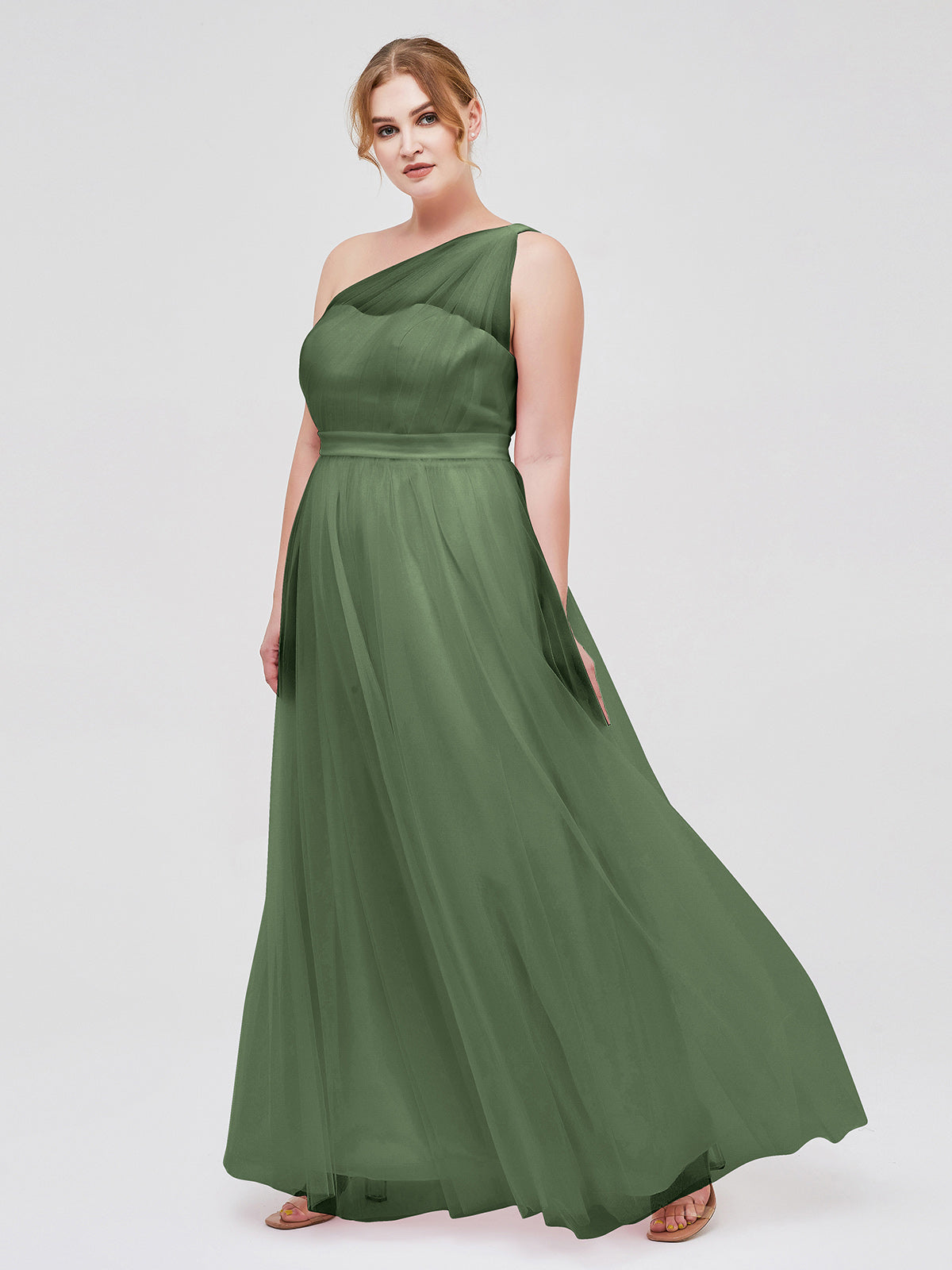 Angelina Un Hombro Malla Corte De Dama De Honor De Fiesta De Boda Verde Oliva Tallas Grandes