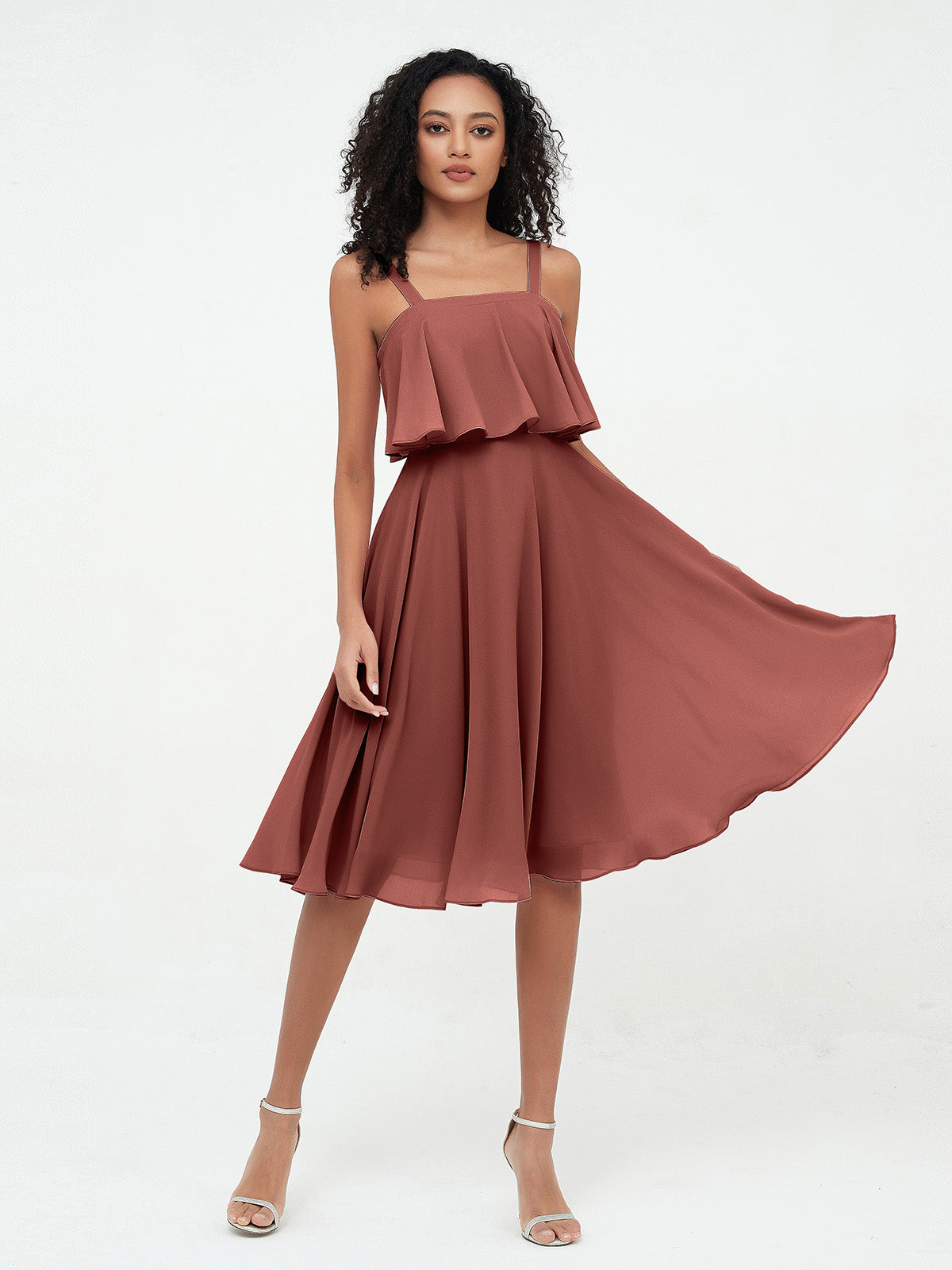 Vestidos cortos de chiffon con tirantes para la dama de honor con falda redonda Terracota Tallas Grandes