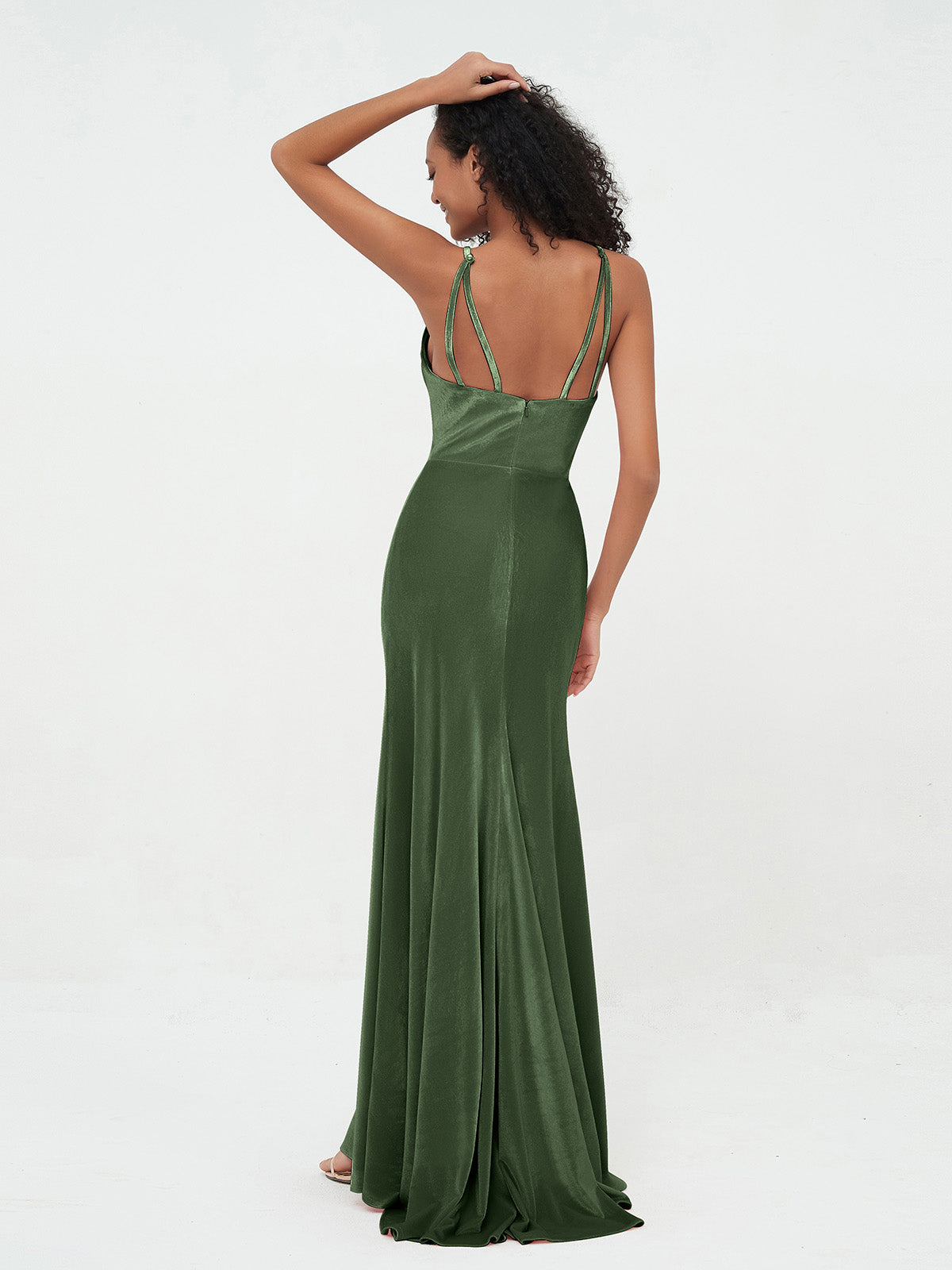 Vestidos de cuello redondo de terciopelo con cola de barrido Verde Oliva Tallas Grandes