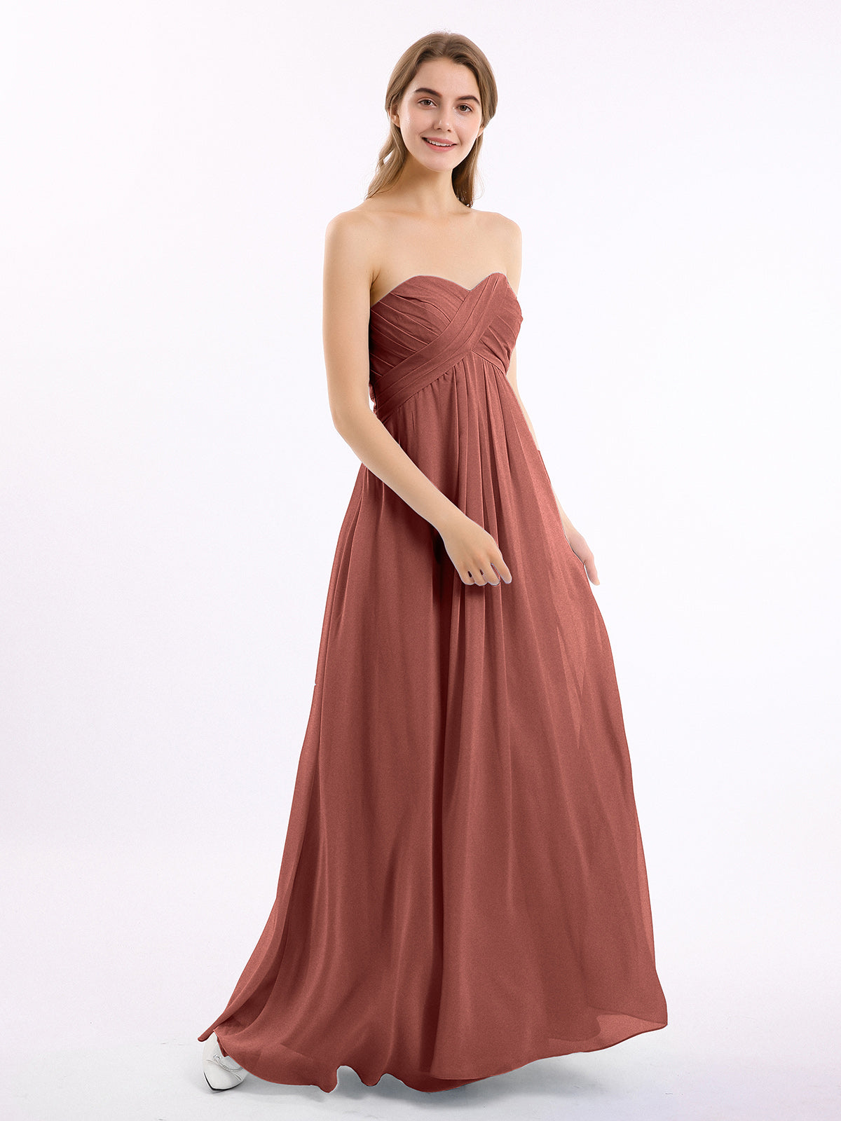 Vestido de chiffon con pliegues cruzados y corte imperio con escote en corazón Terracota