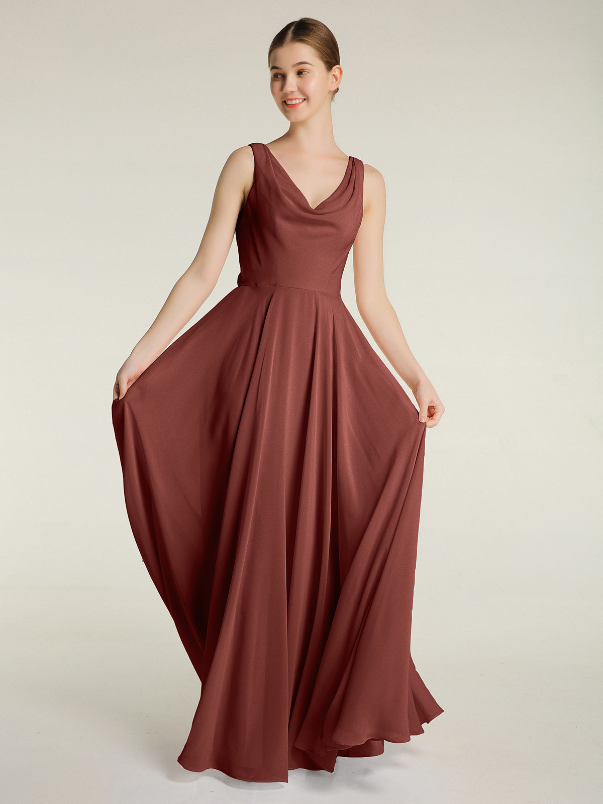 Vestidos sencillos de chiffon con escote en V Terracota Tallas Grandes
