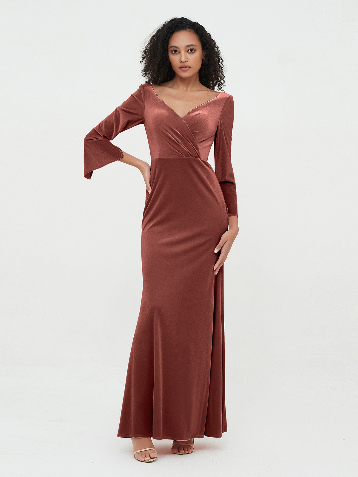 Vestidos máximos de terciopelo con cuello en V y estilo sirena Terracota