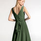 Vestido mini con escote en V y cuerpo plisado con falda circular Verde Oliva Tallas Grandes