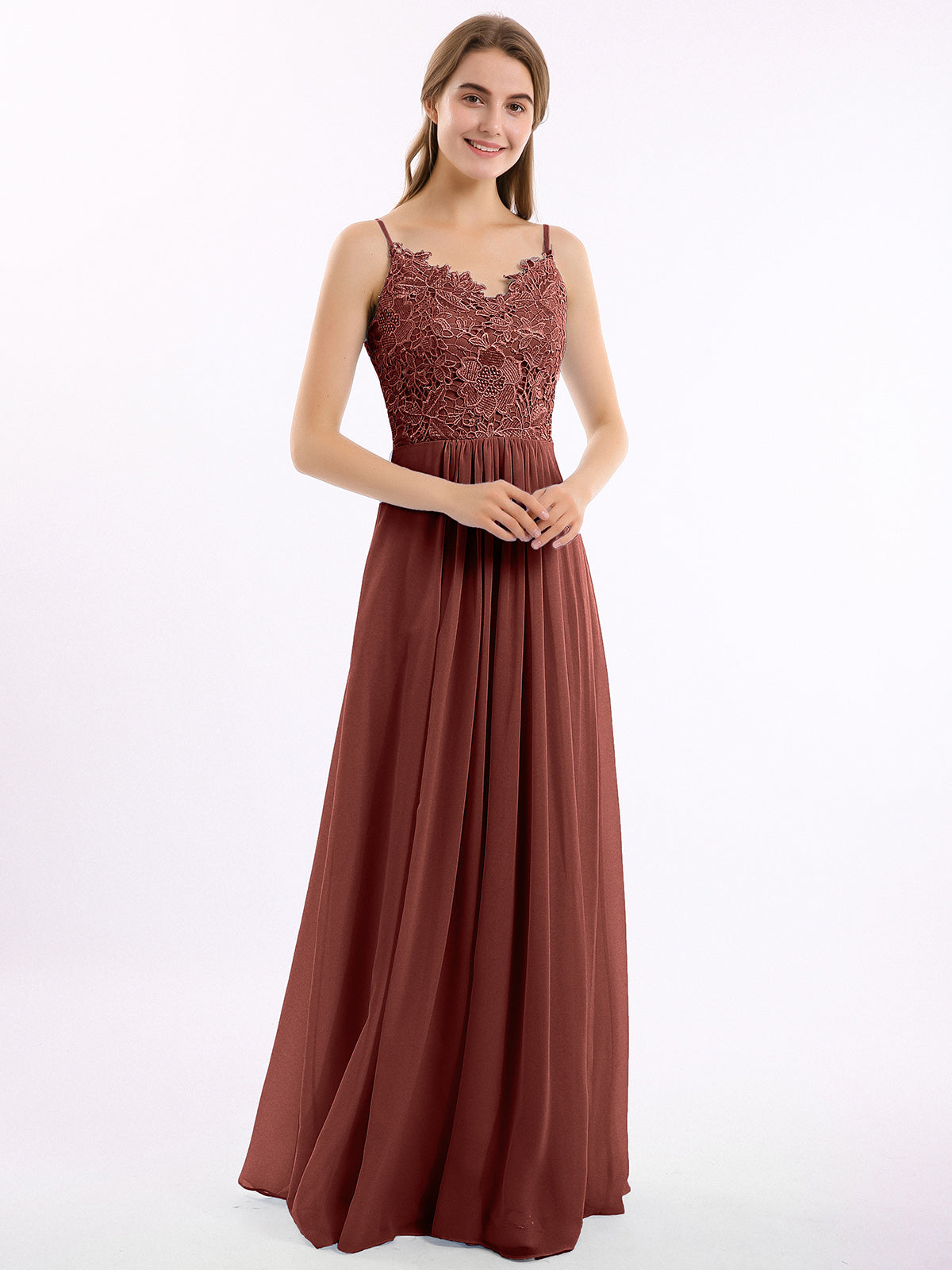 Vestidos largos de encaje y chiffon con tirantes finos Terracota