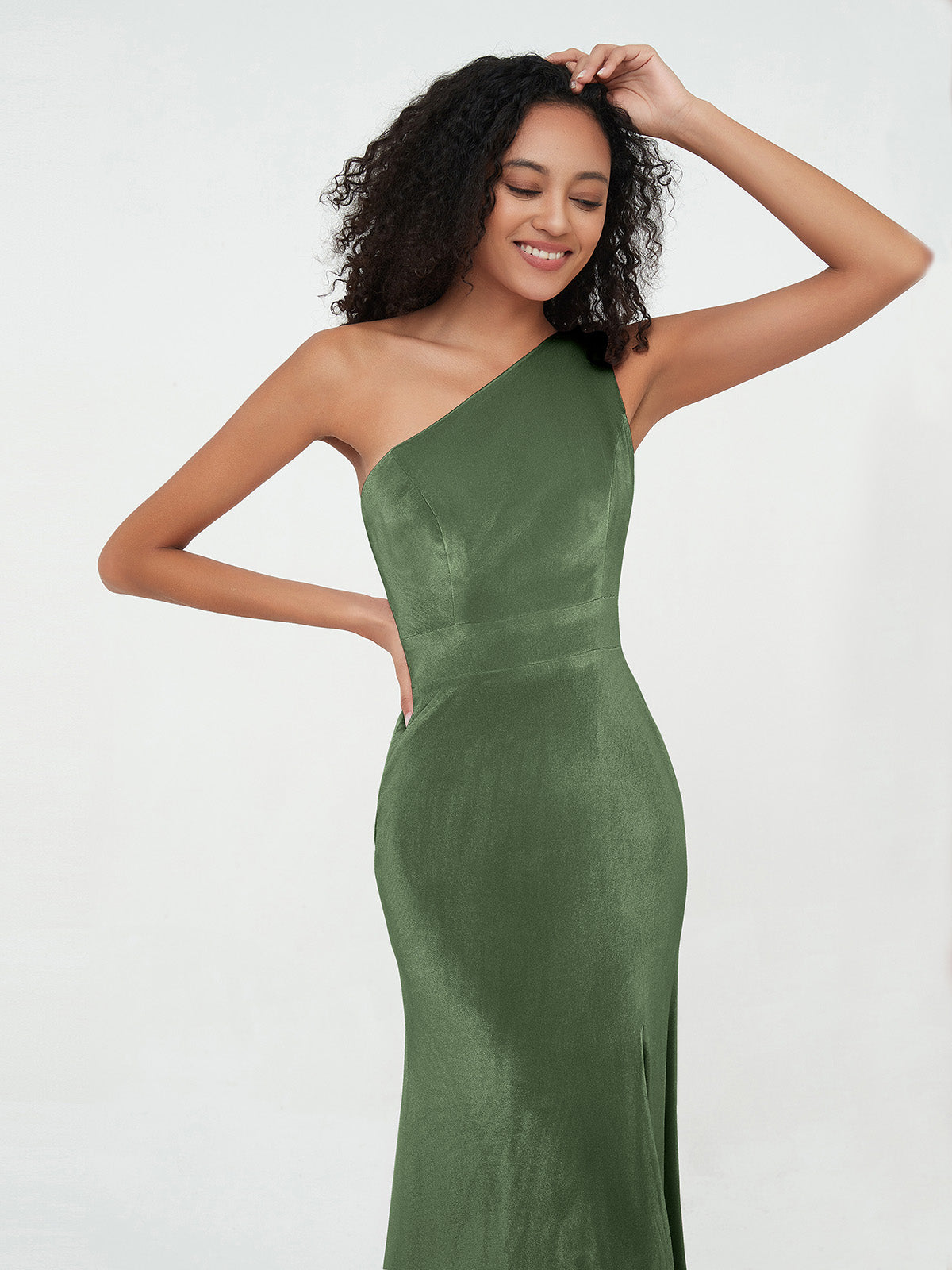 Vestidos de terciopelo de un hombro con espalda abierta y abertura Verde Oliva Tallas Grandes