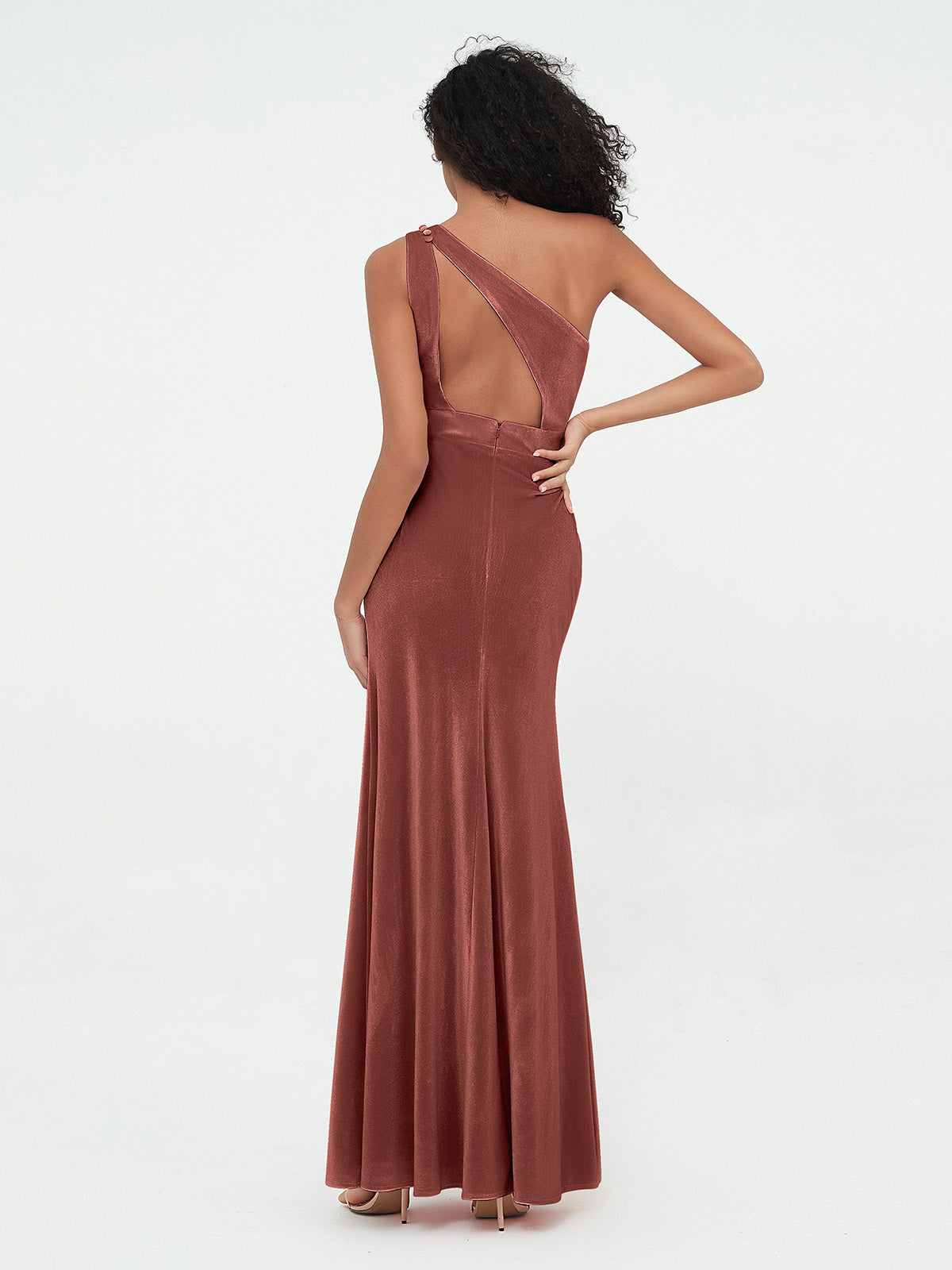 Vestidos de terciopelo de un hombro con espalda abierta y abertura Terracota Tallas Grandes