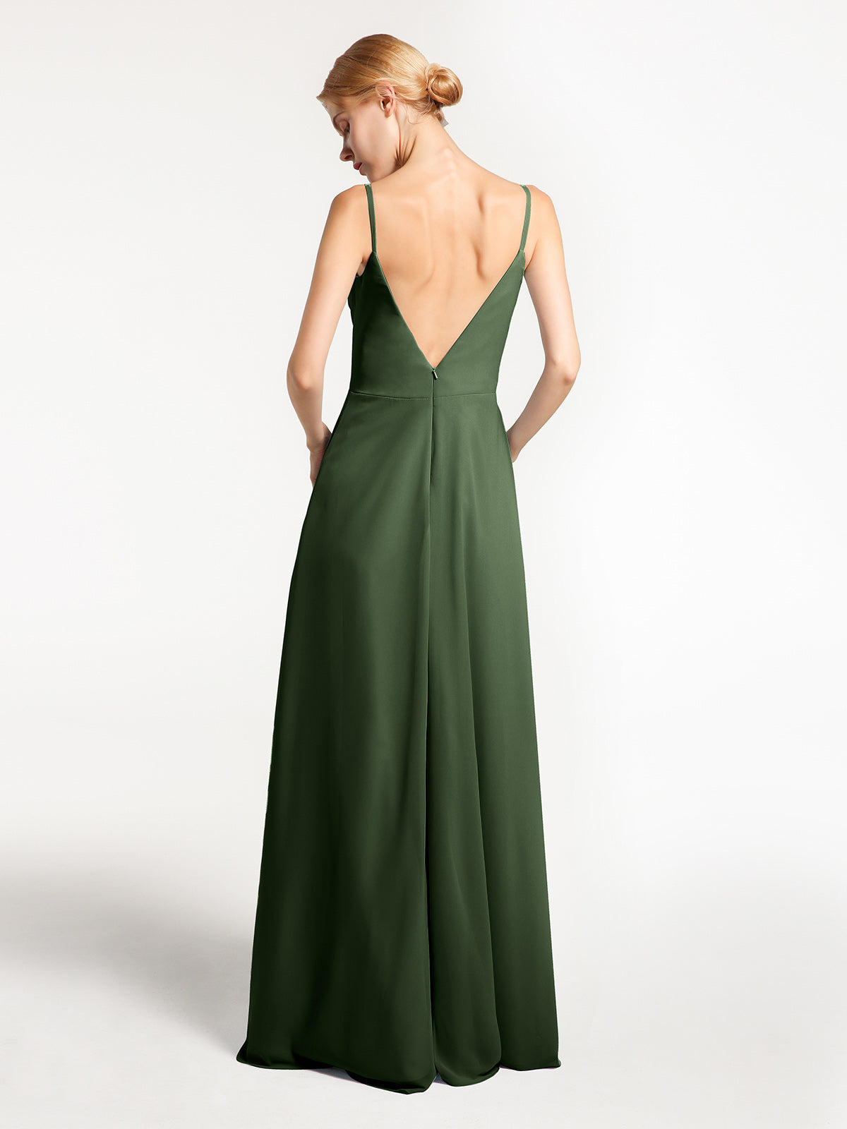 Vestido de chiffon con tirantes finos y escote en forma de corazón con detalle en cascada Verde Oliva Tallas Grandes