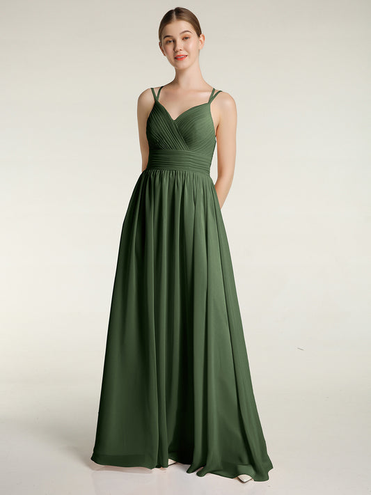 Vestidos de chiffon con tirantes dobles y escote en corazón Verde Oliva