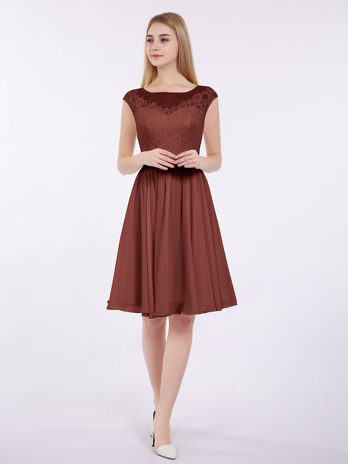 Erica Gasa Y Encaje Corto Corte De Dama De Honor Terracota Tallas Grandes