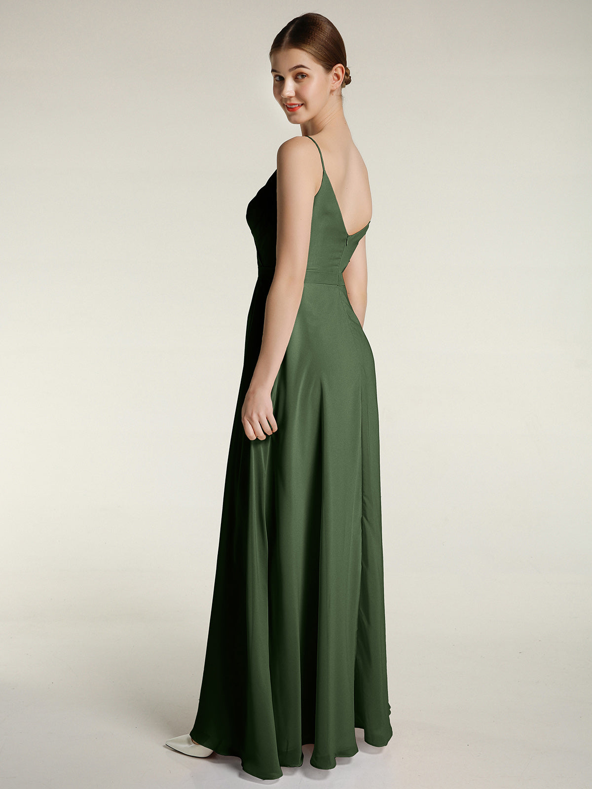 Vestidos largos de chiffon con tirantes finos y escote en corazón Verde Oliva Tallas Grandes