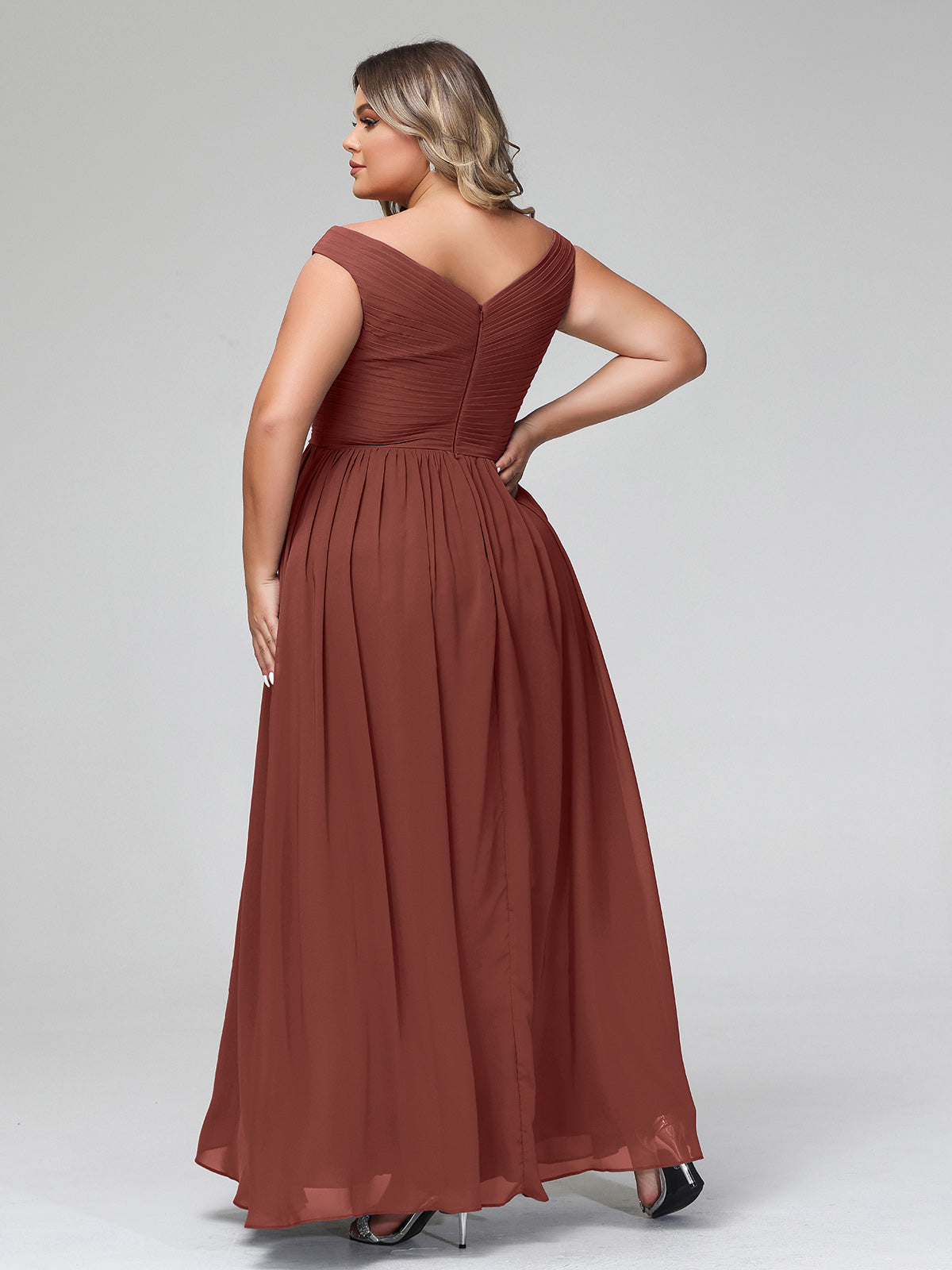 Vestido maxi con escote en V y hombros descubiertos con bolsillos Terracota Tallas Grandes