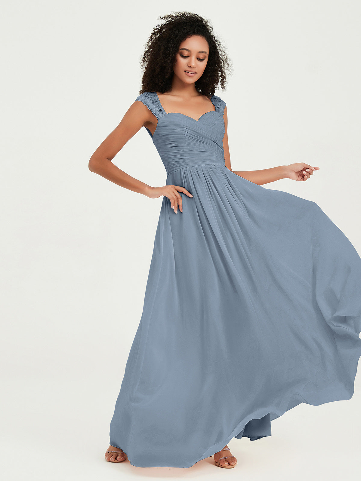 Vestidos de chiffon con escote en corazón y mangas cap de encaje Azul Polvoriento