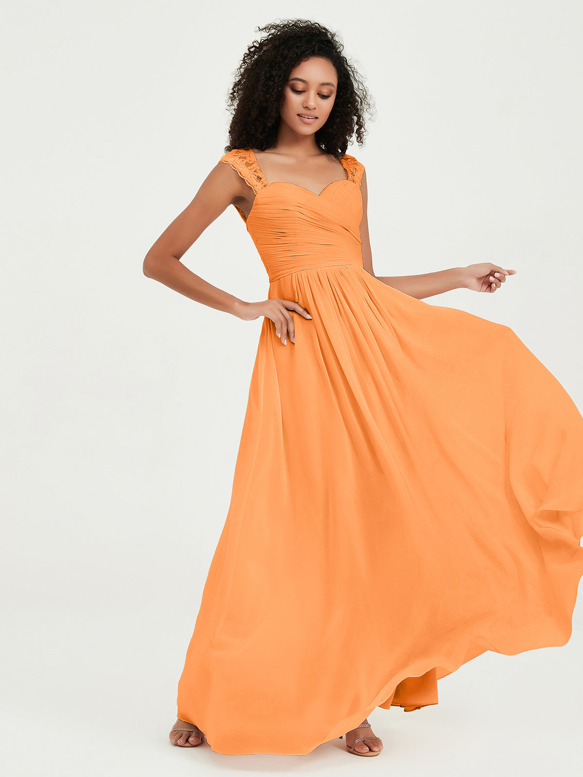 Vestidos de chiffon con escote en corazón y mangas cap de encaje Naranja