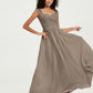 Vestidos de chiffon con escote en corazón y mangas cap de encaje Topo