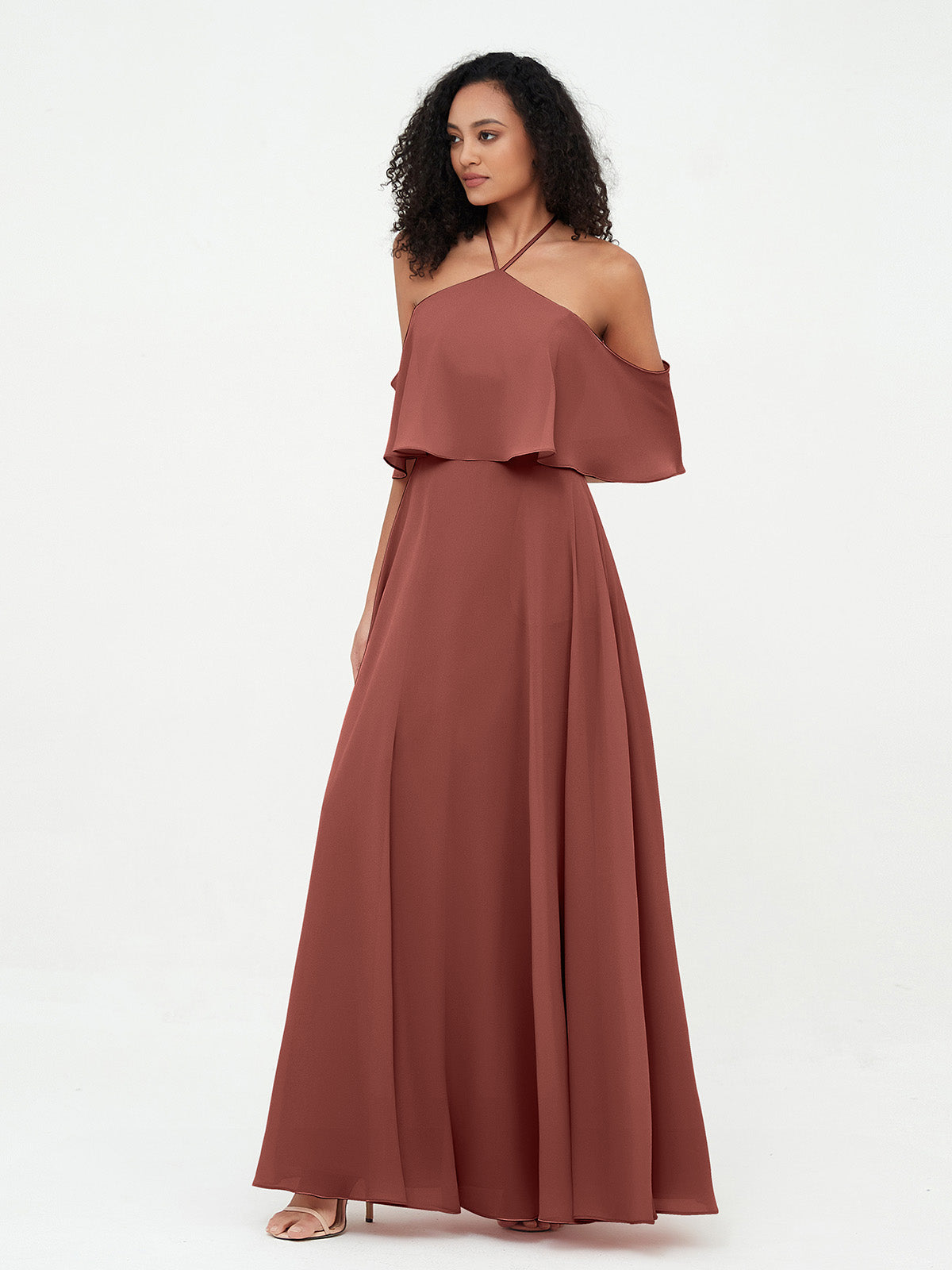 Vestidos máximos de chiffon estilo halter con hombros descubiertos Terracota Tallas Grandes