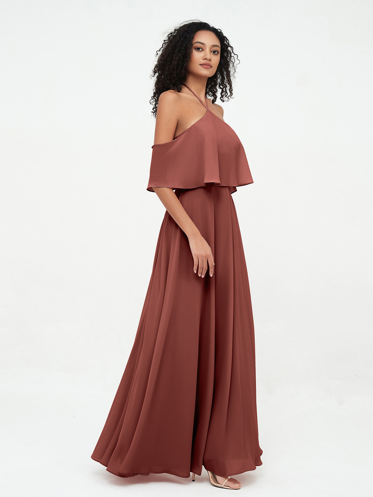 Vestidos máximos de chiffon estilo halter con hombros descubiertos Terracota Tallas Grandes