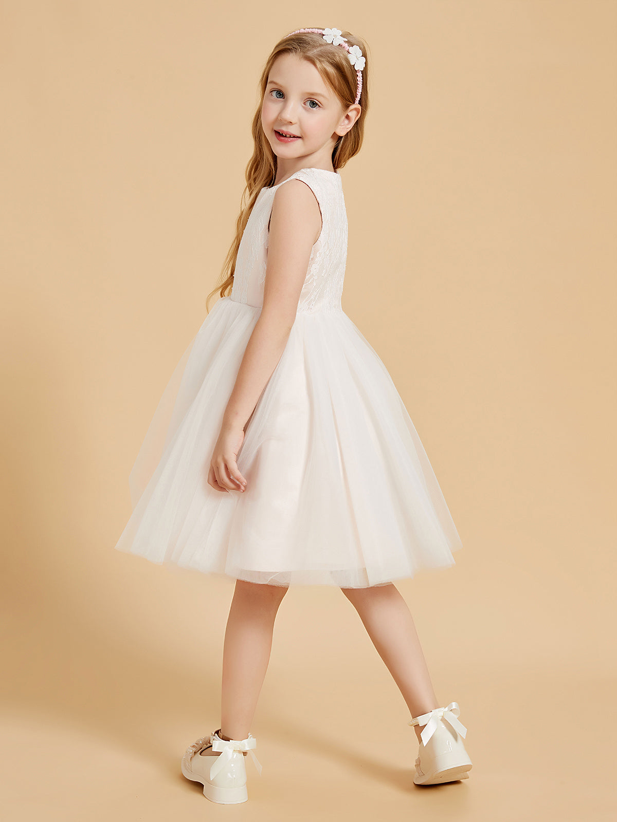 Vestidos De Niña De Las Flores Sin Mangas Con Parte Superior De Encaje