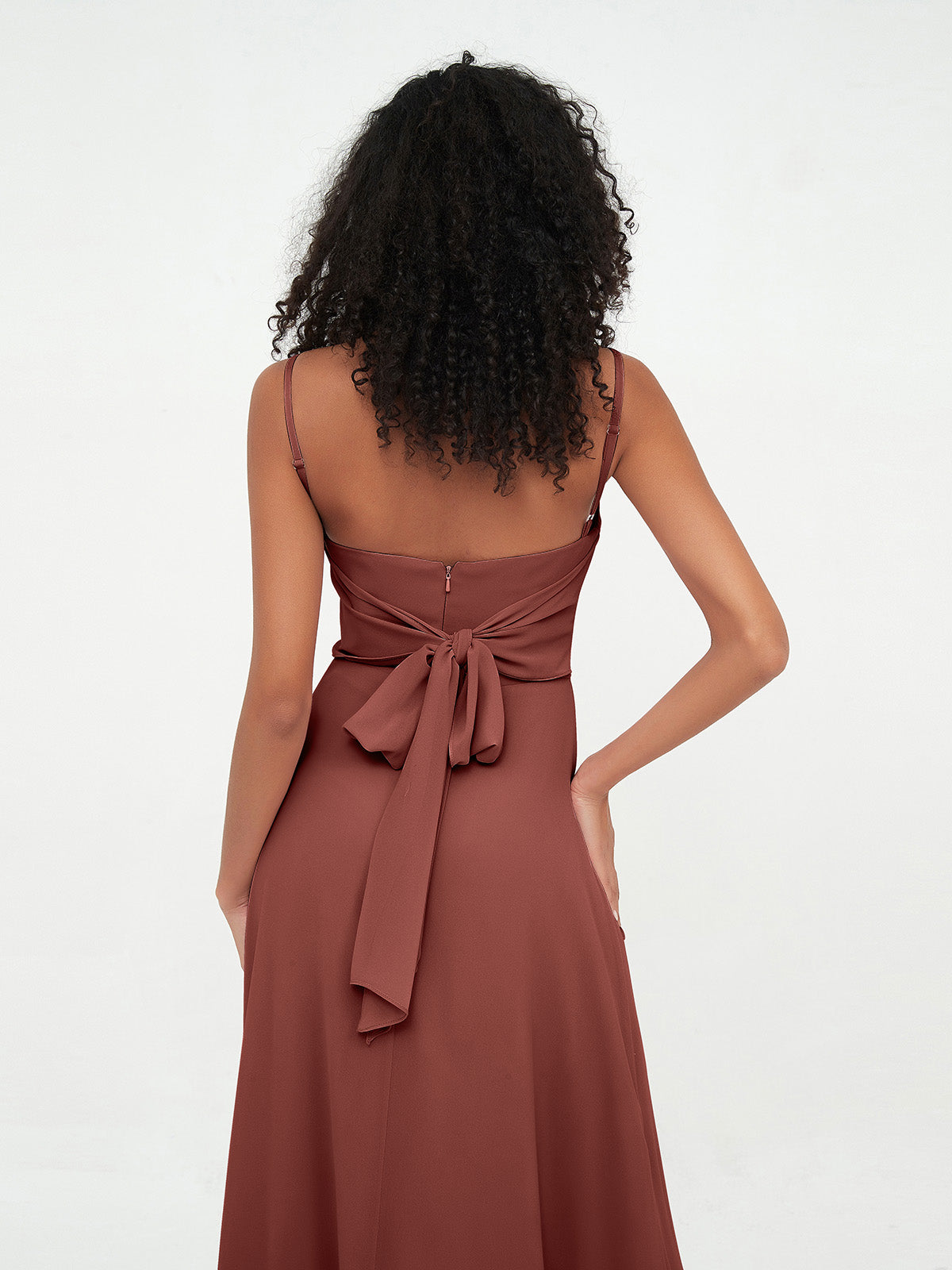 Vestidos de chiffon con tirantes spaghetti y escote en forma de corazón Terracota Tallas Grandes
