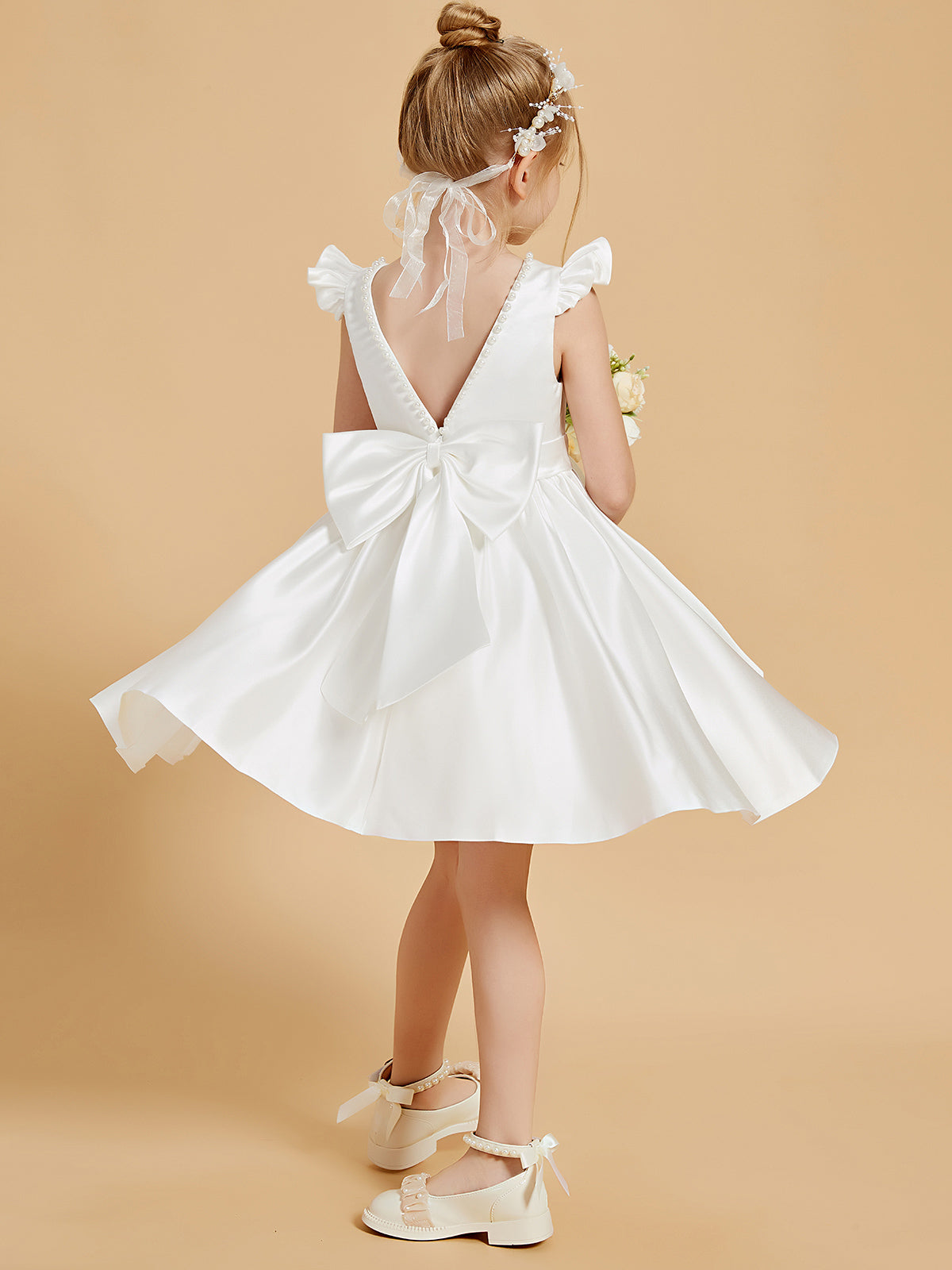 Vestidos De Niña De Las Flores De Longitud De La Rodilla Con Cuello Redondo Elegante Y Mangas Con Volantes