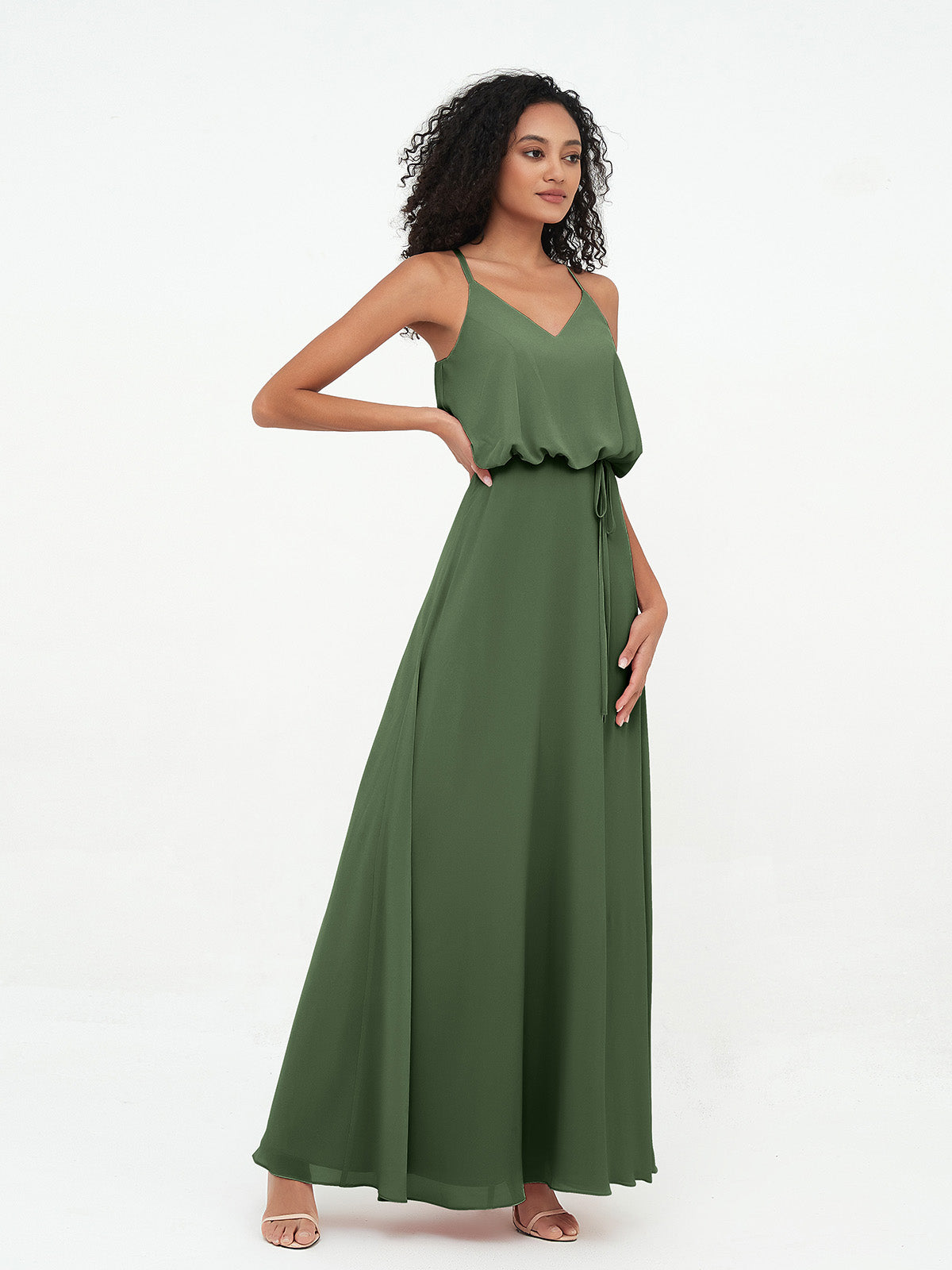 Vestidos de dama de honor de chiffon con tirantes spaghetti y escote en V Verde Oliva