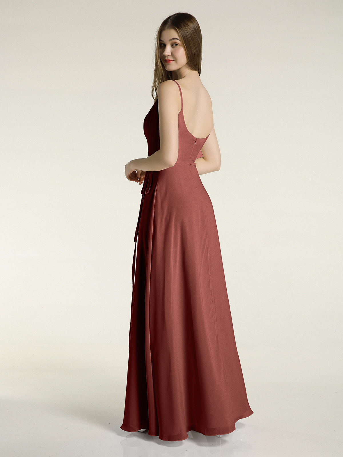 Sencillos vestidos largos de chiffon con tirantes finos y abertura Terracota