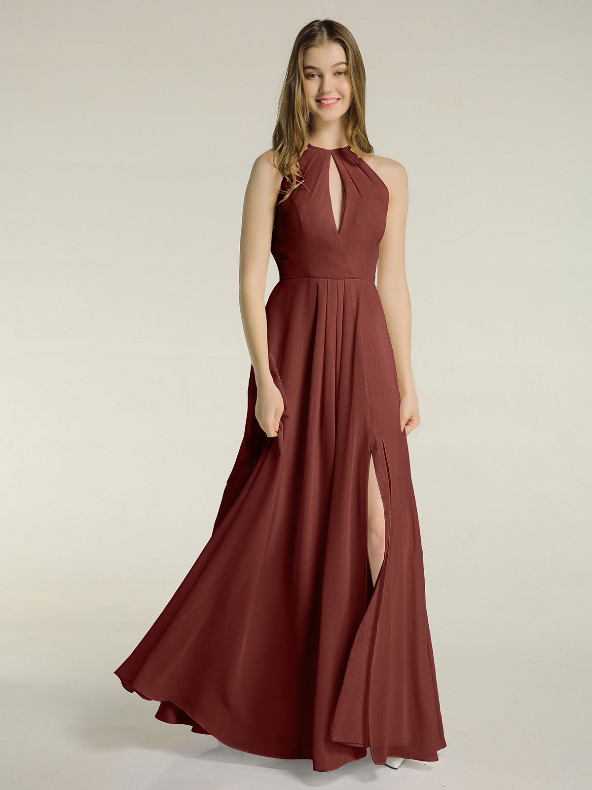 Vestidos largos de chiffon estilo halter con abertura Terracota