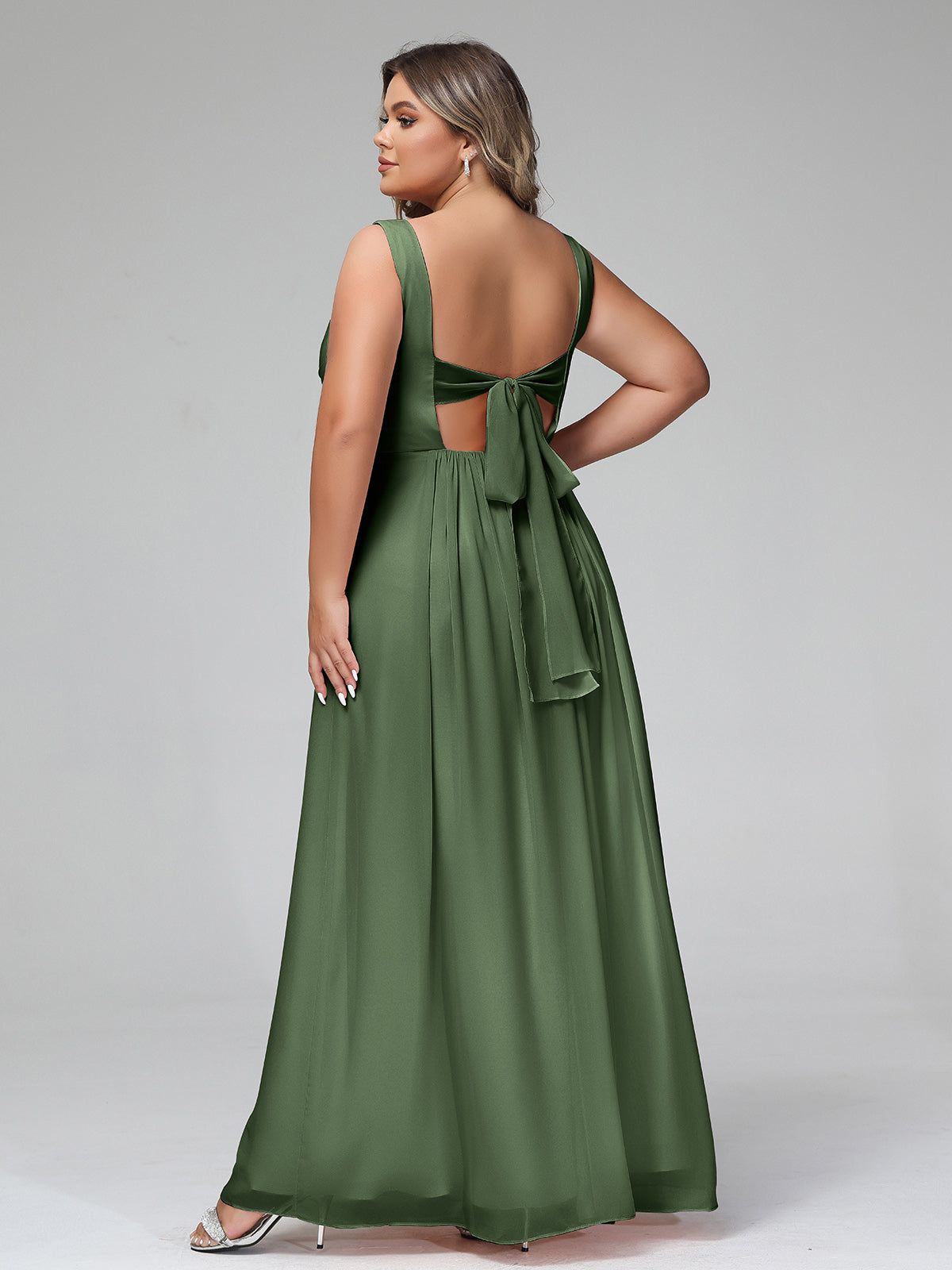 Vestidos largos de chiffon con escote en V y bolsillos Verde Oliva Tallas Grandes