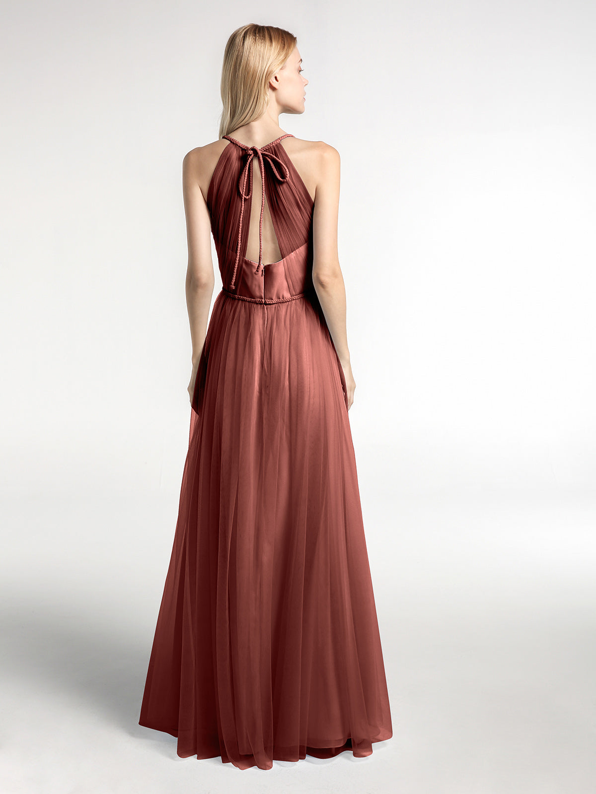 Vestido maxi de tul con tirantes entrelazados y escote en V Terracota