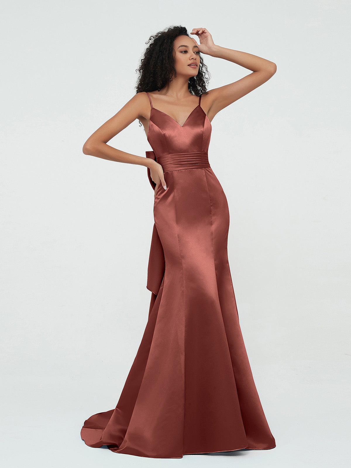 Vestidos sirena de satén con tirantes spaghetti Terracota