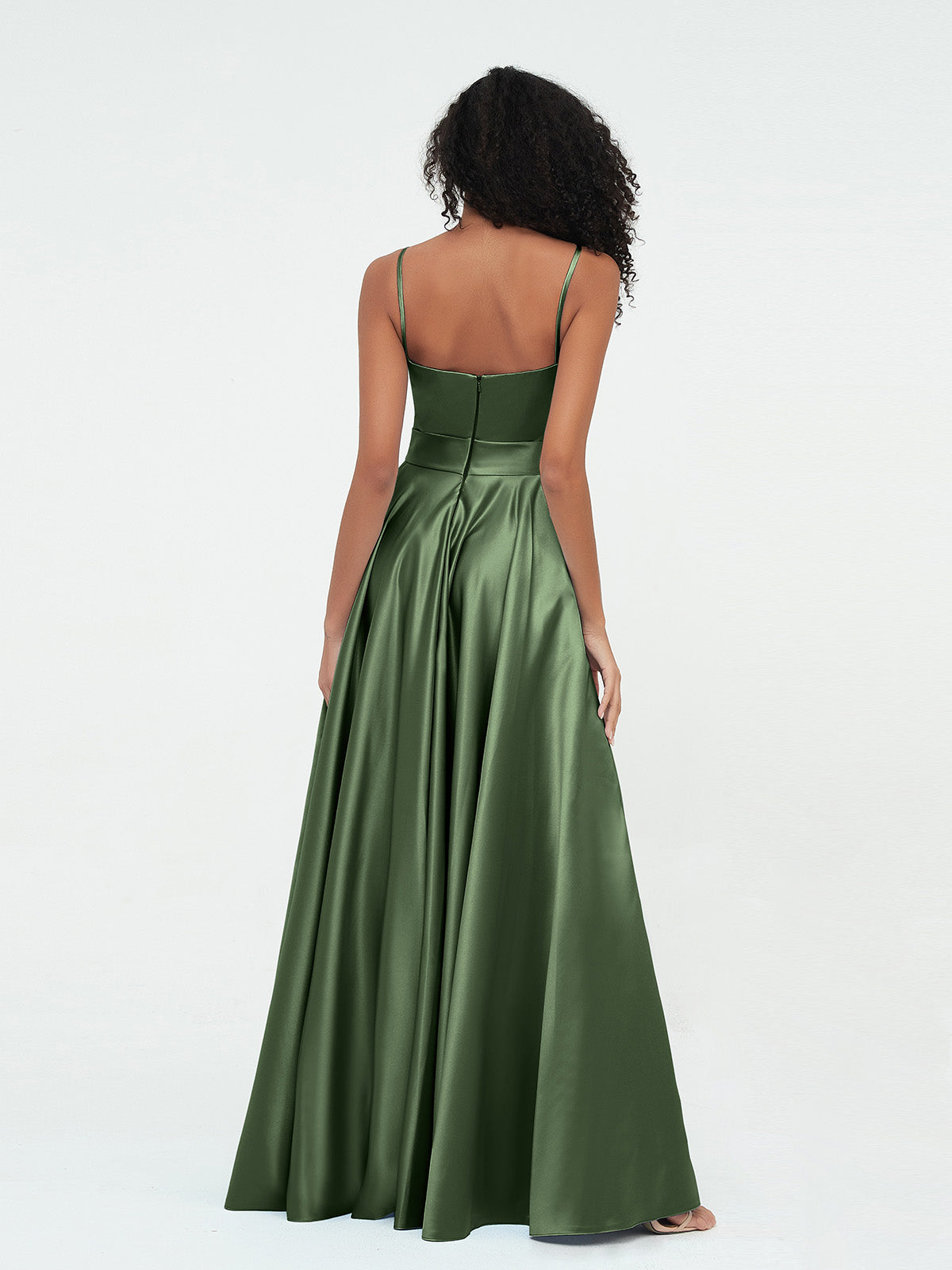 Vestidos máximos de satén estilo A-line con tirantes spaghetti Verde Oliva Tallas Grandes