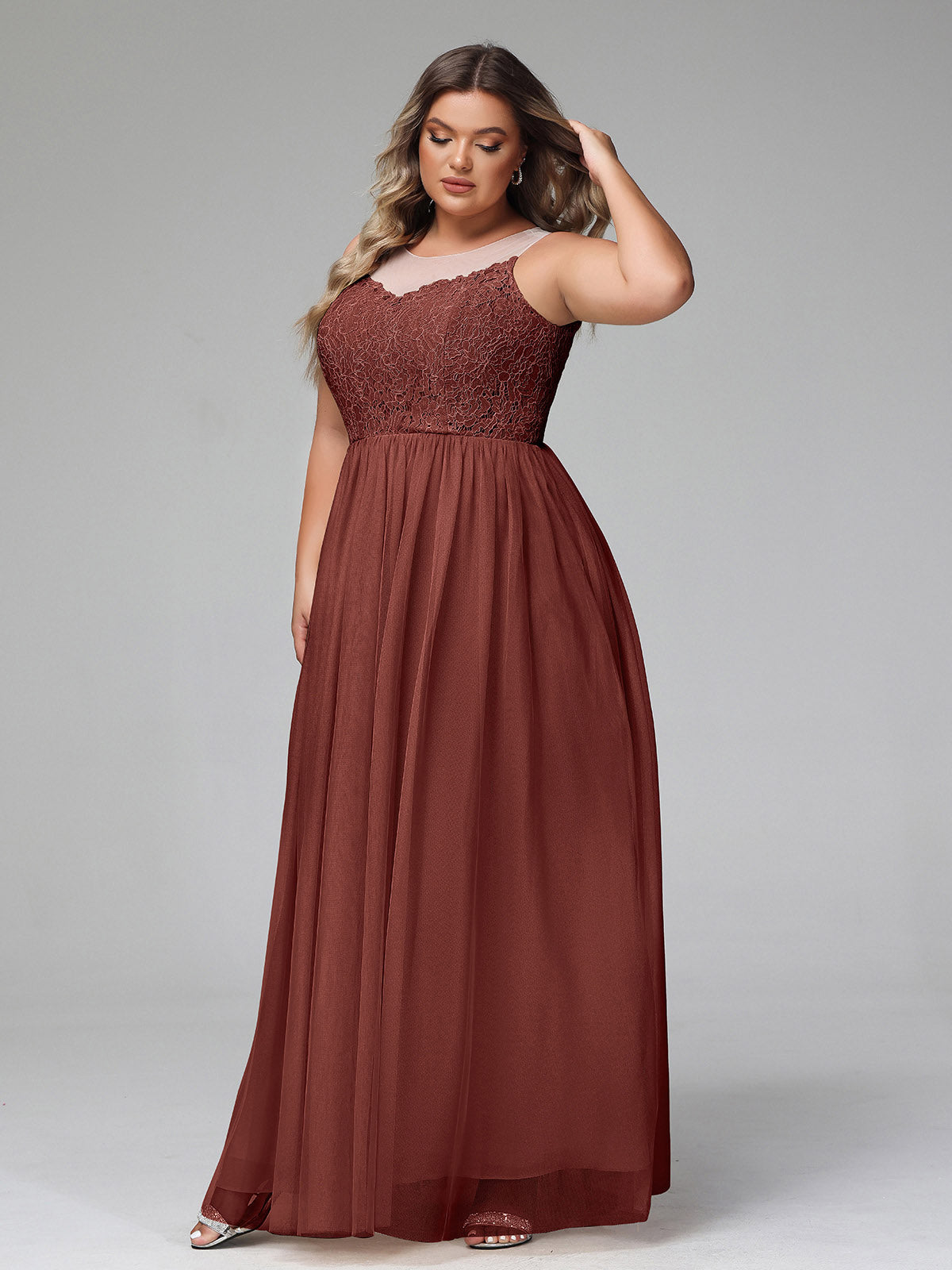 Vestido maxi de encaje y tul con escote ilusión Terracota Tallas Grandes