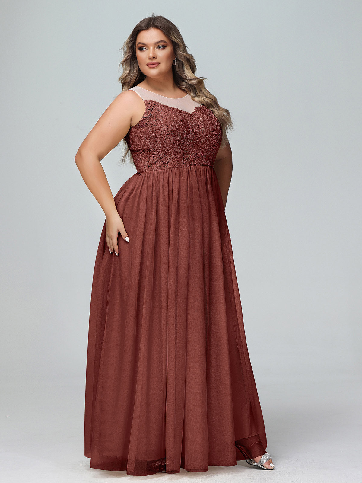 Vestido maxi de encaje y tul con escote ilusión Terracota Tallas Grandes