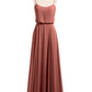 Vestidos de chiffon con tirantes finos y escote tipo scoop con abertura Terracota Tallas Grandes