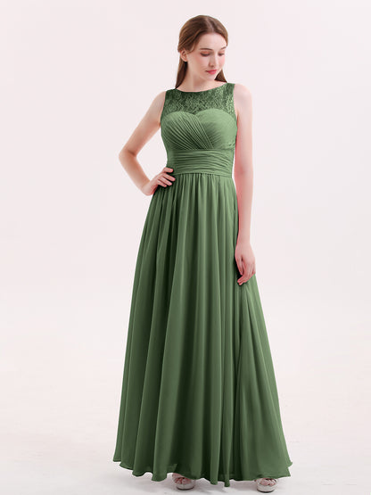 Poppy Corto Vestido De Dama De Honor Hasta La Rodilla Con Escote En V Verde Oliva Tallas Grandes