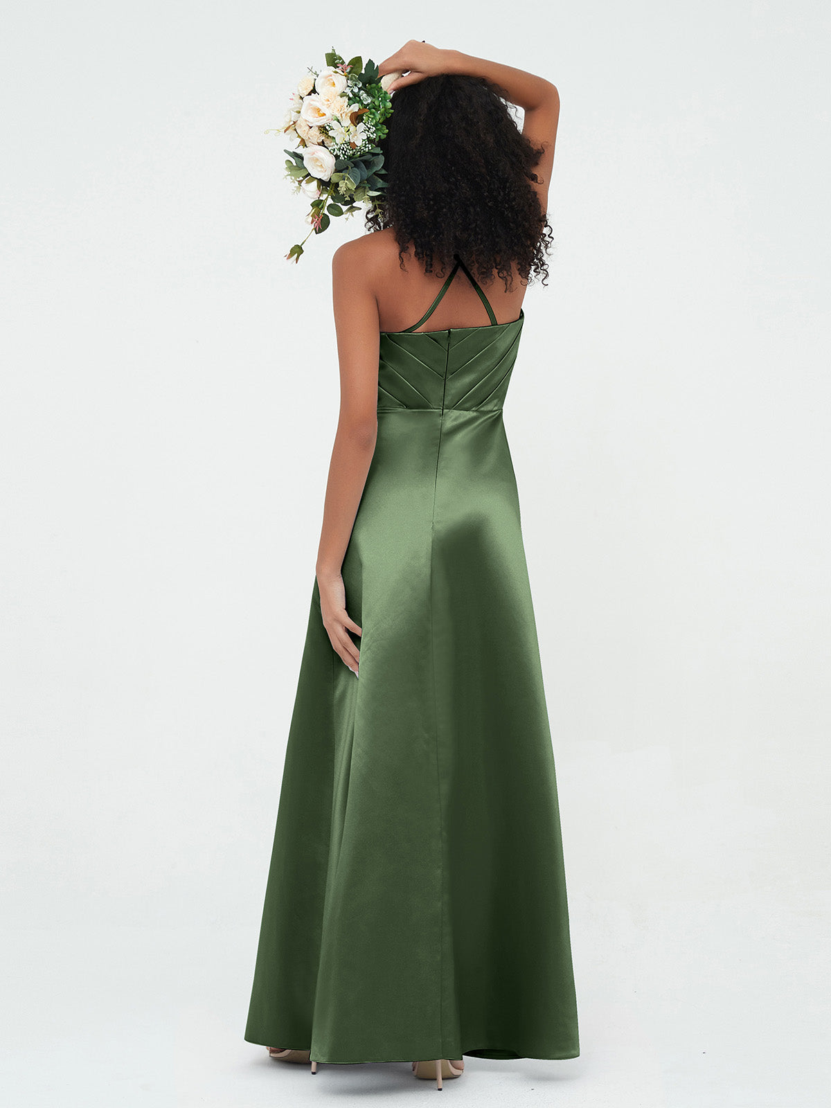 Vestidos largos de satén con tirantes spaghetti y cuerpo plisado Verde Oliva Tallas Grandes
