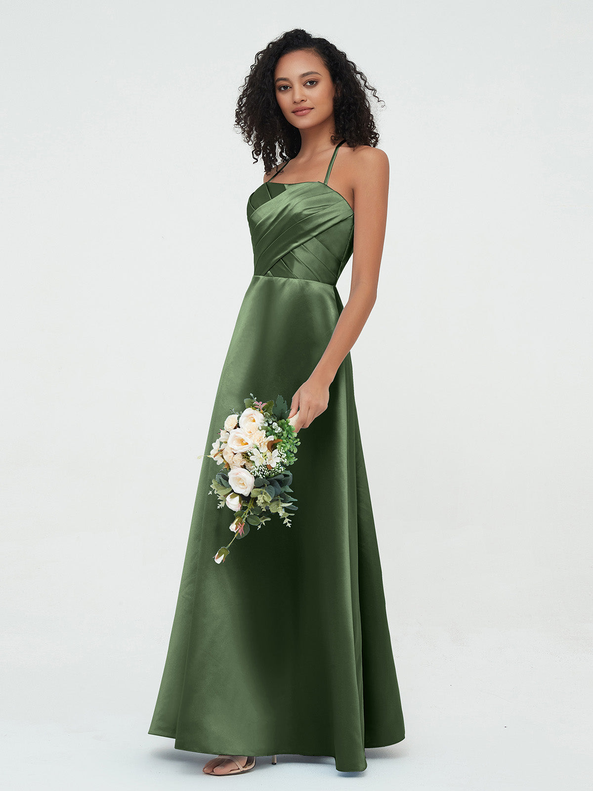 Vestidos largos de satén con tirantes spaghetti y cuerpo plisado Verde Oliva Tallas Grandes