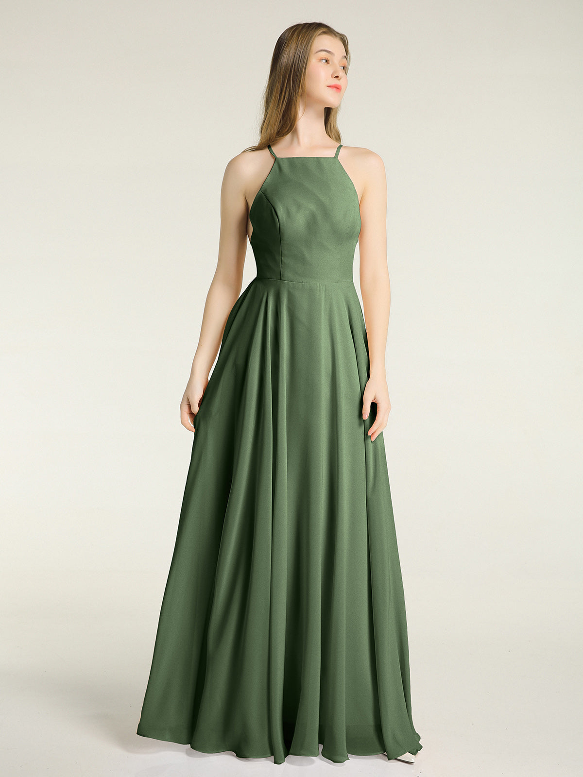 Vestidos sencillos de dama de honor de chiffon con espalda baja Verde Oliva Tallas Grandes