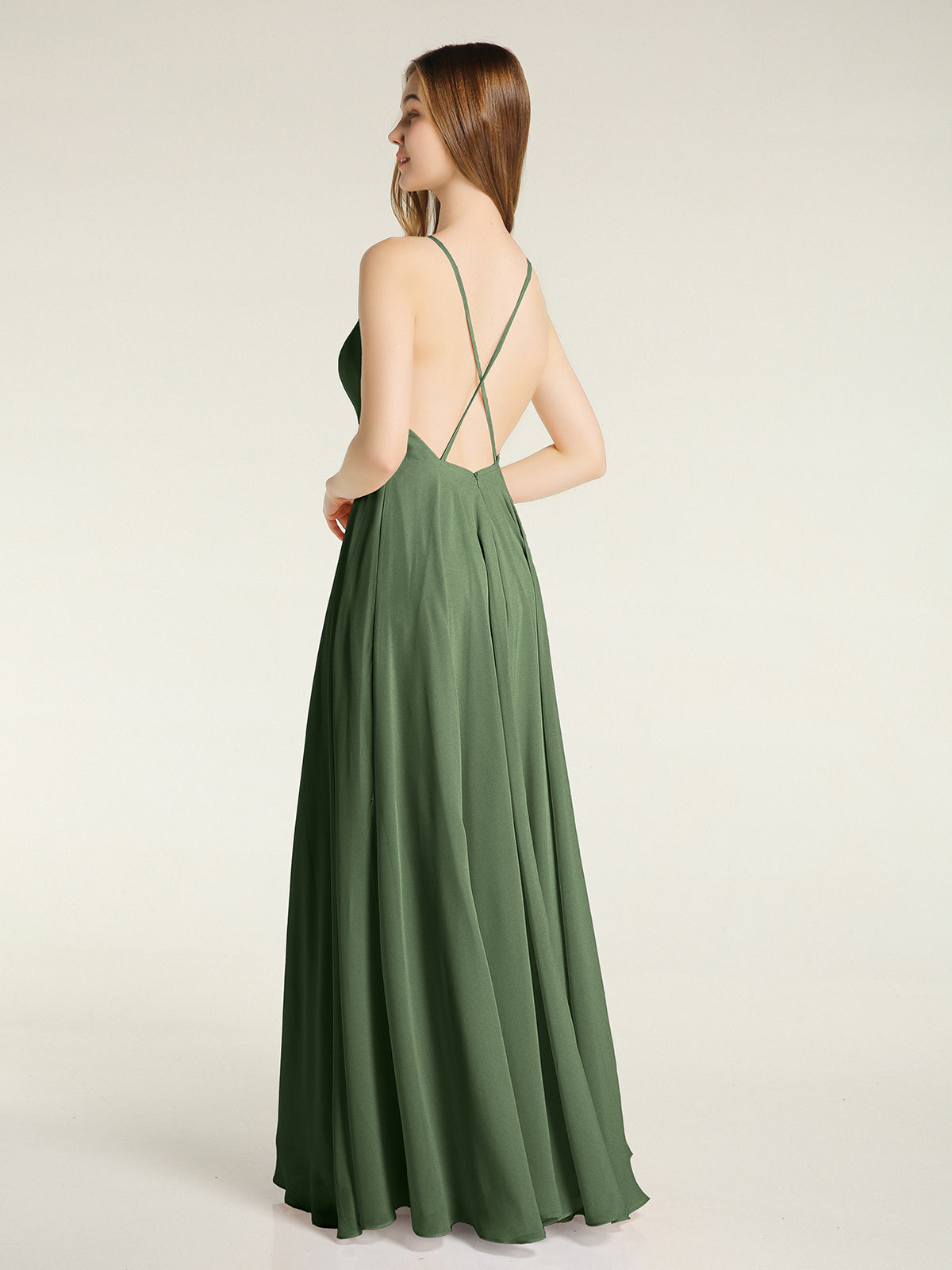 Vestidos sencillos de dama de honor de chiffon con espalda baja Verde Oliva Tallas Grandes