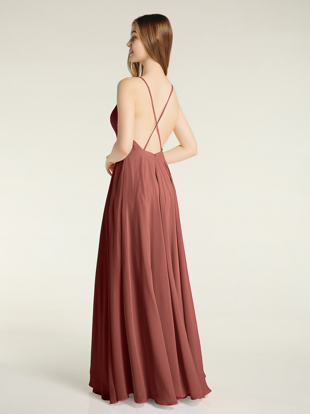 Vestidos sencillos de dama de honor de chiffon con espalda baja Terracota