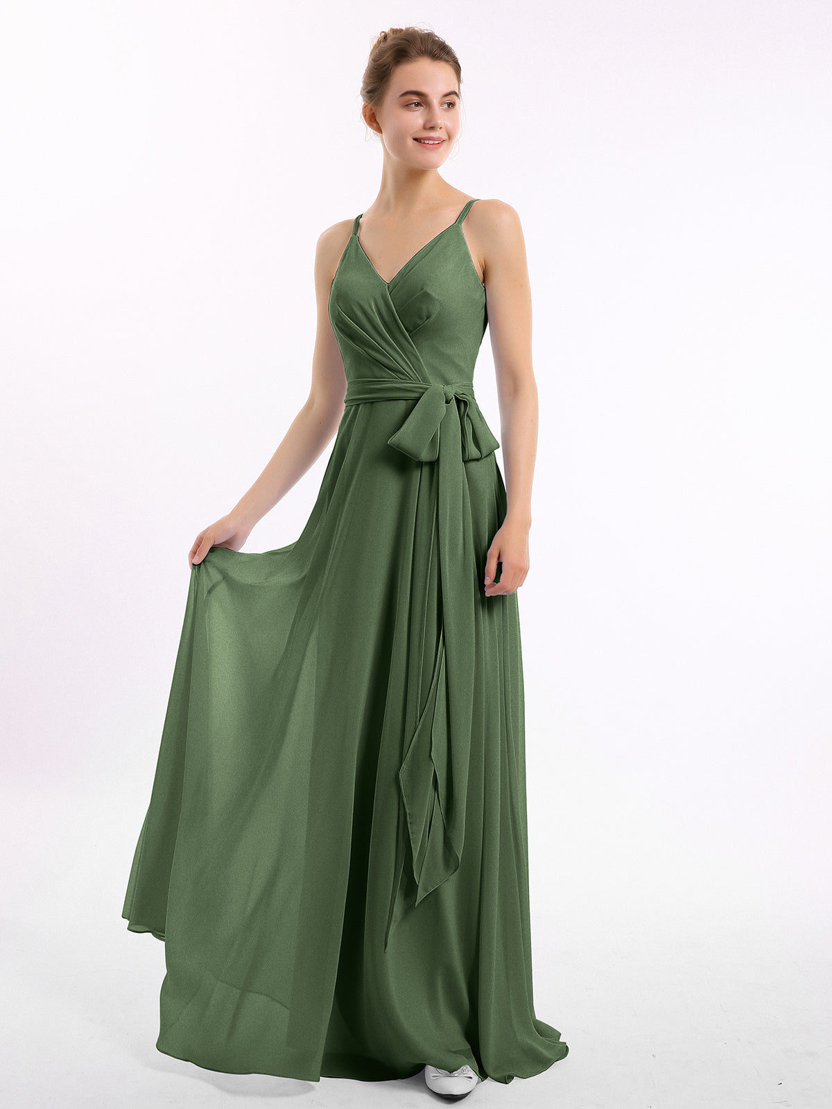 Vestidos de chiffon con tirantes finos y lazo de cinturón Verde Oliva