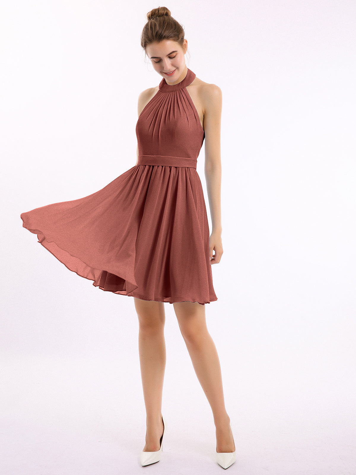 Vestidos cortos de dama de honor de chiffon estilo halter Terracota