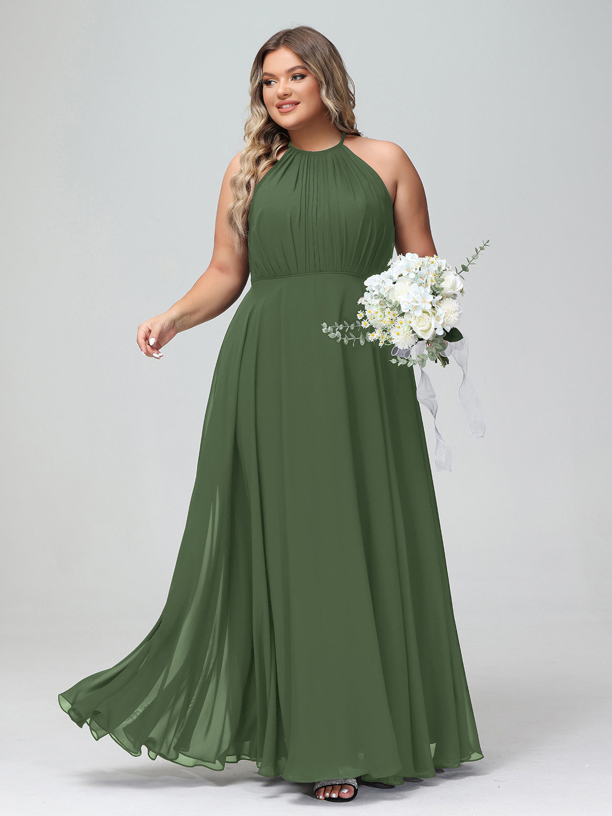 Vestido maxi de chiffon con cuello halter y falda circular Verde Oliva Tallas Grandes