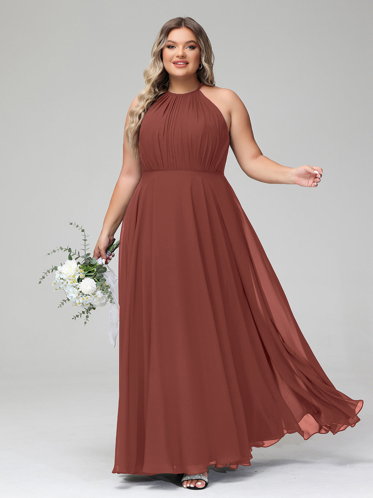 Vestido maxi de chiffon con cuello halter y falda circular Terracota Tallas Grandes