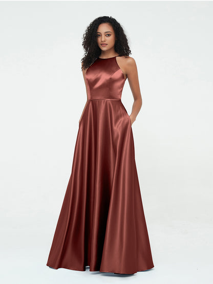Vestidos máximos de satén estilo A-line con cuello halter y bolsillos Terracota